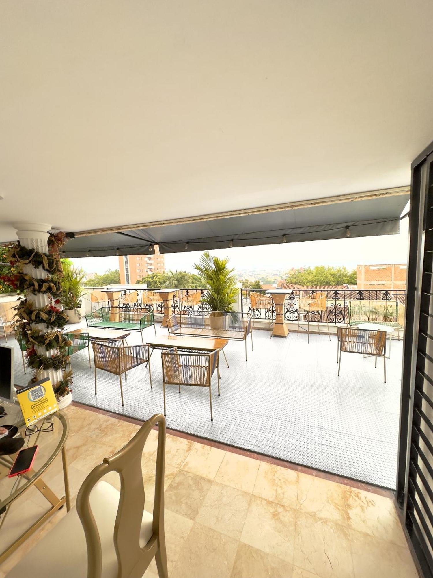 The View Hostel & Lounge Cali Esterno foto