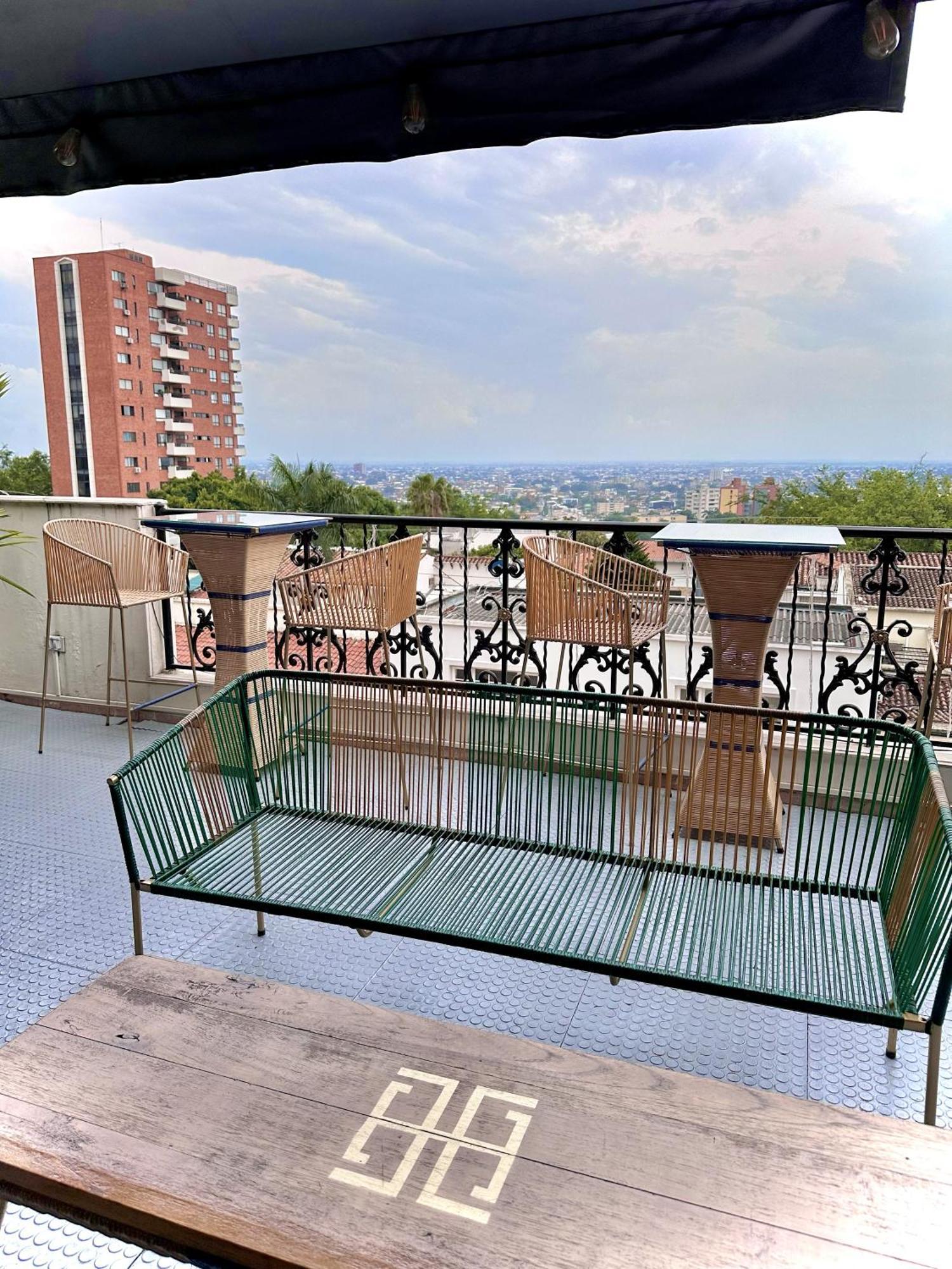 The View Hostel & Lounge Cali Esterno foto